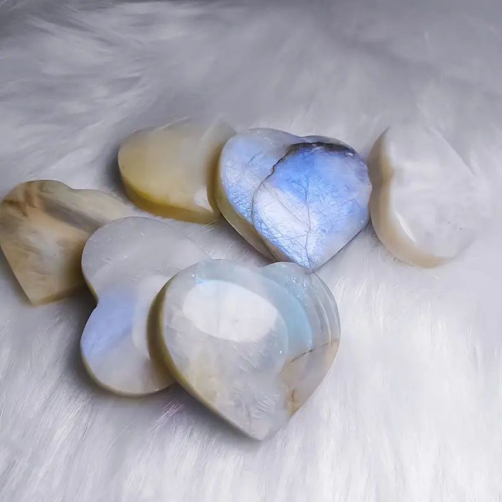 Natural Crystal Labradorite Blue Moon stone Heart Palm Stone Ornament