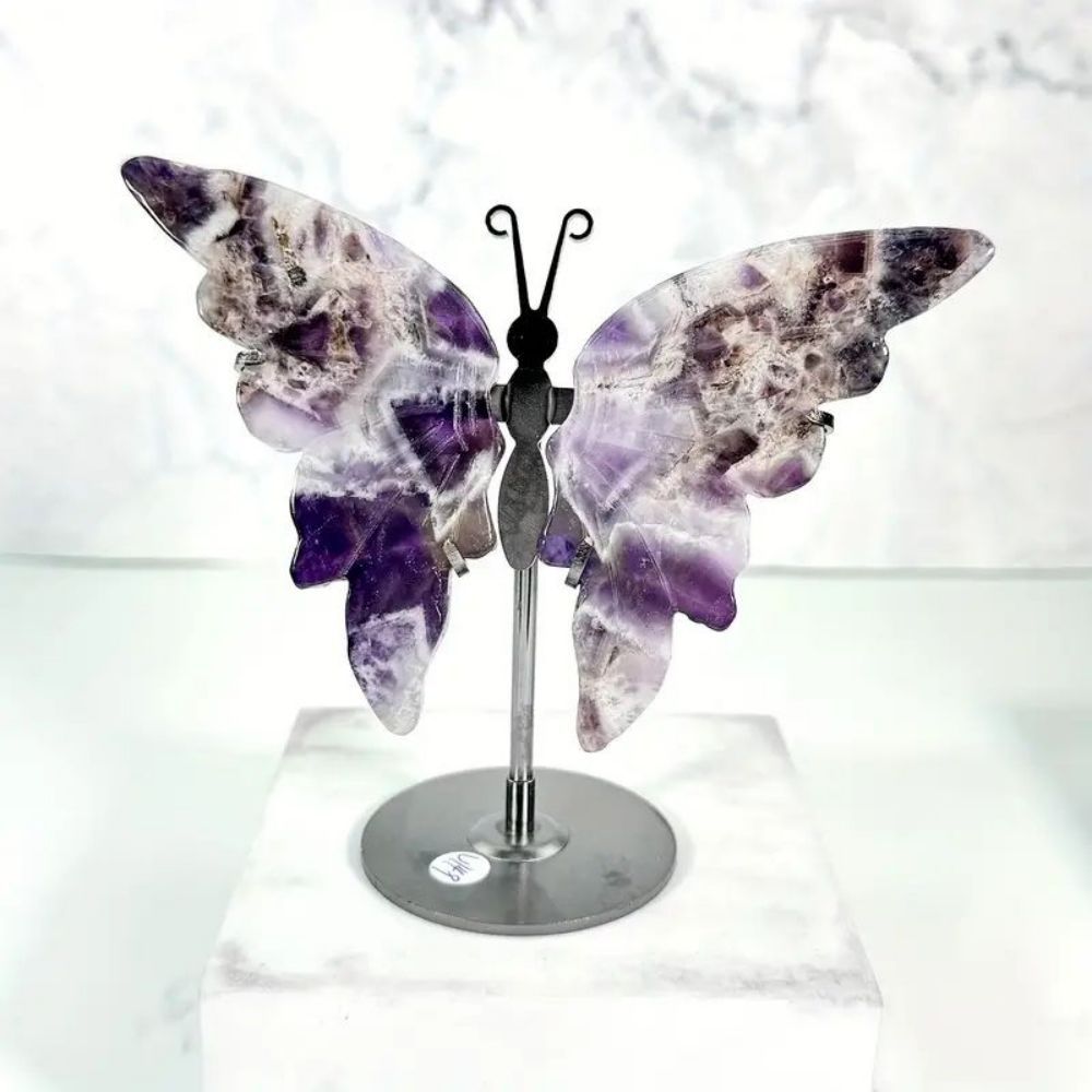 Dreamy Amethyst Natural Crystal Hand-carved Butterfly Wings Decorative with Base